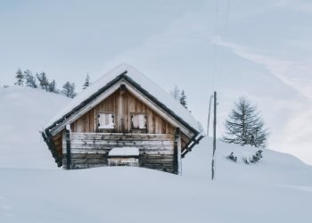winter_house_covered_in_snow winter_house_covered_in_snow